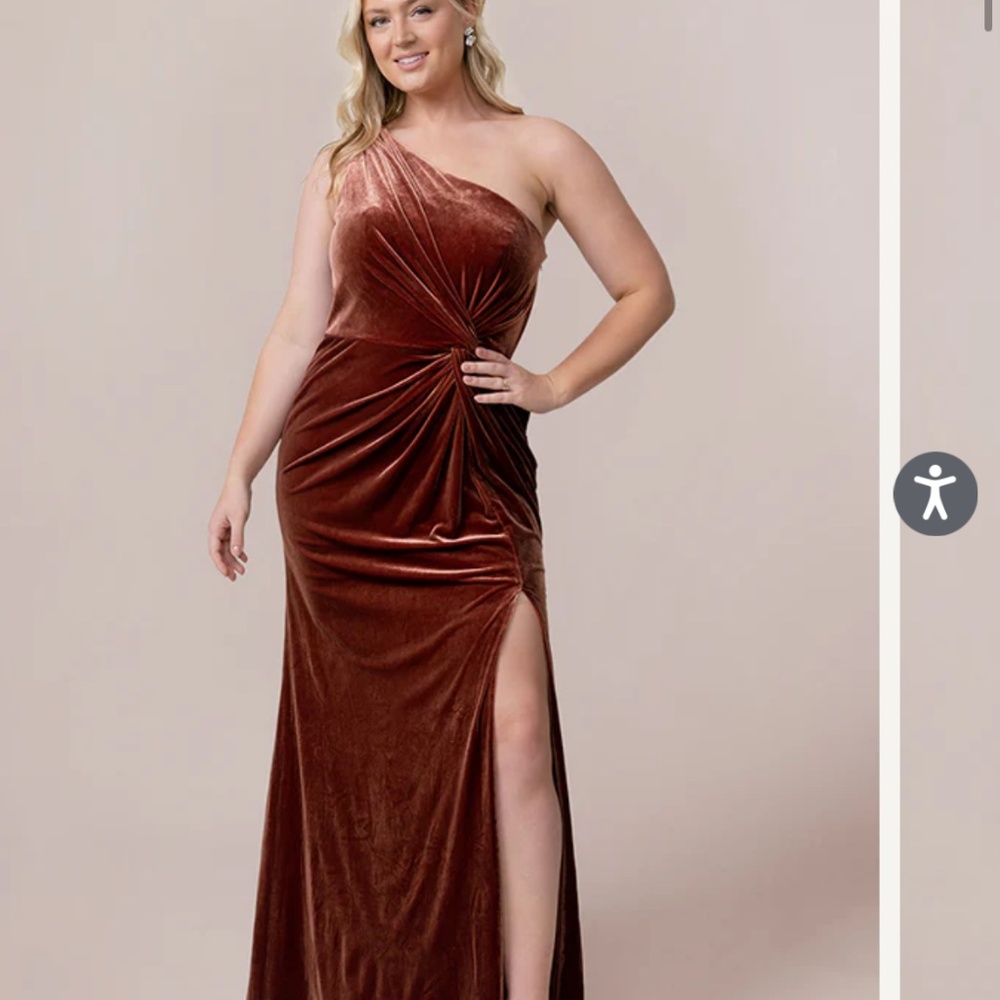 Revery Bridesmaids Dress in Rust